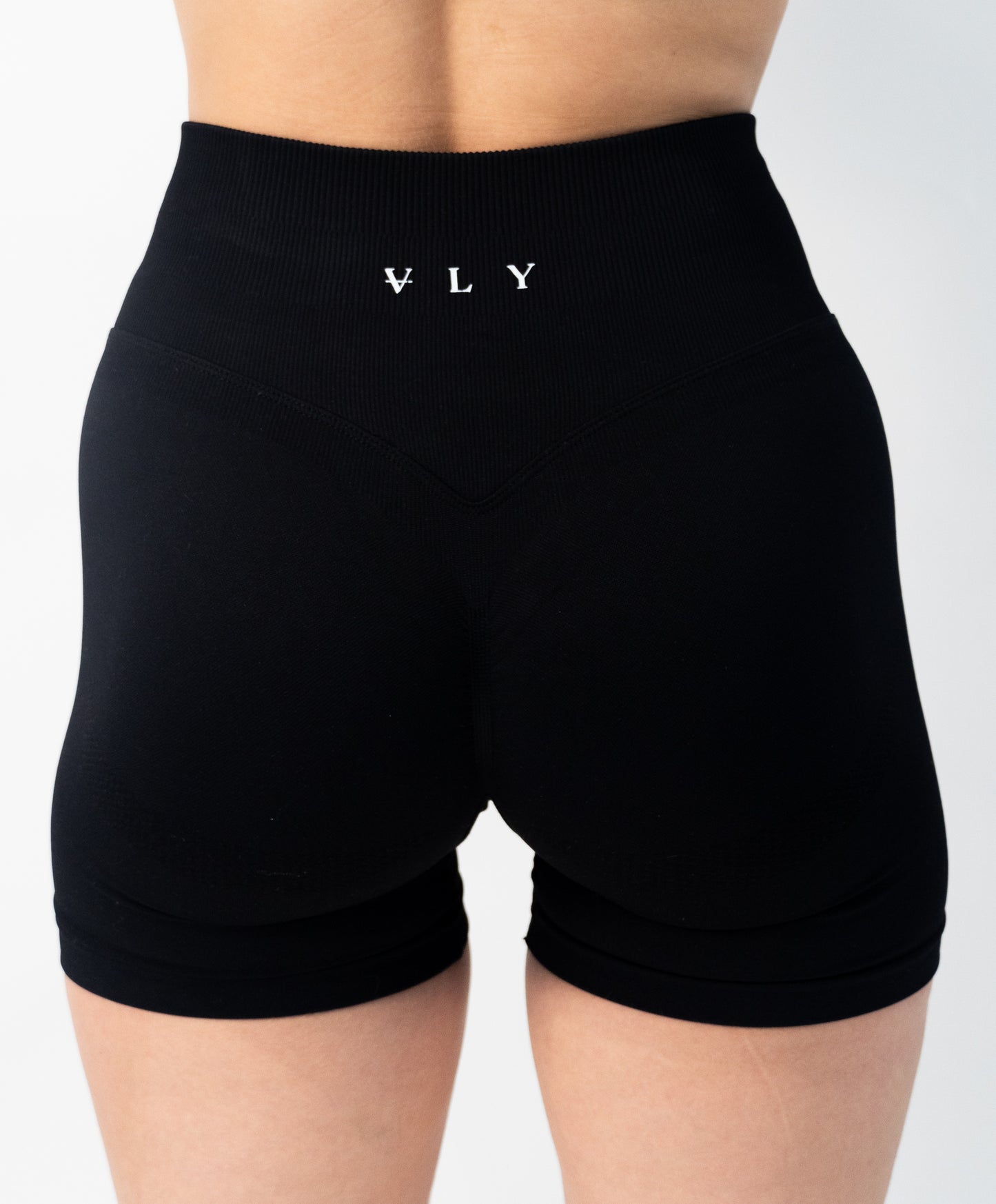 Vly's Short