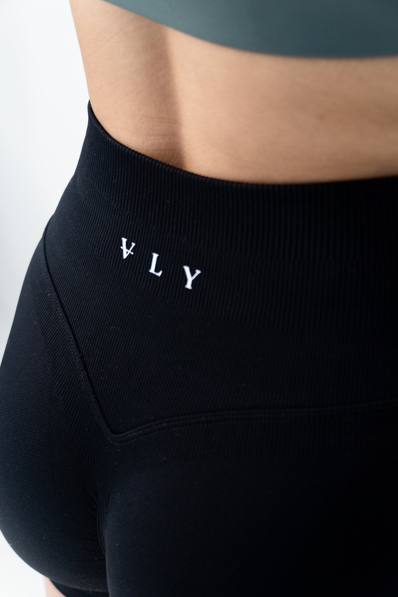 Vly's Short